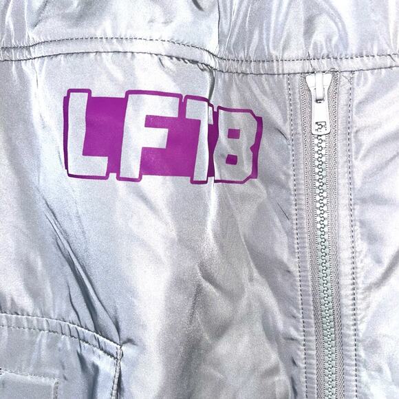 LF The Brand Light Gray Elastic Waist Skirt Small - Picture 3 of 4